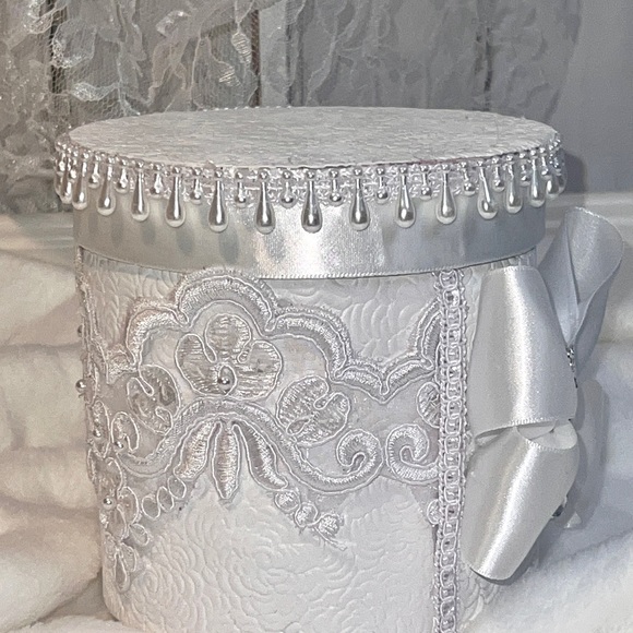 Set (3) Handmade Christmas Ornament w/Box & Candle, White Elephant Gift/Present - Picture 12 of 16